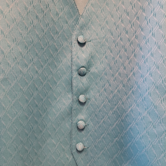 Men's vest w/necktie and bow tie - Picture 5 of 5